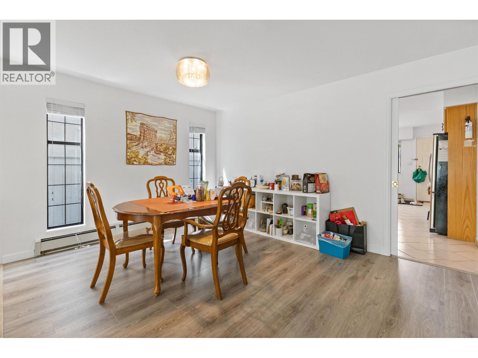 189 W 46th Avenue Property Photo 7