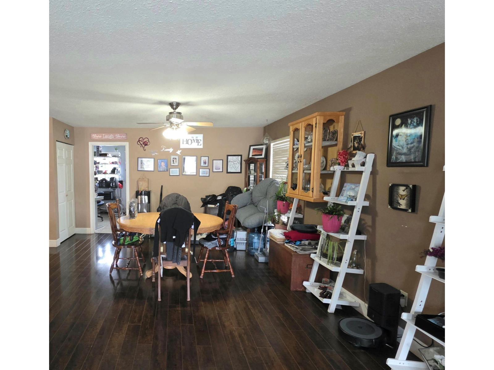 32575 Peardonville Road Property Photo 7