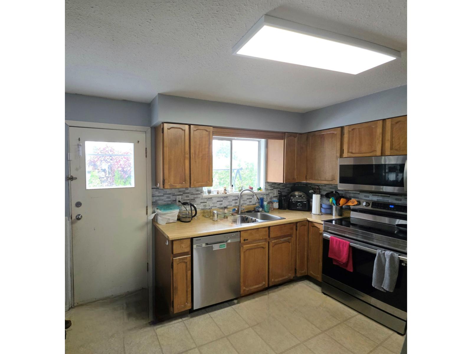 32575 Peardonville Road Property Photo 12