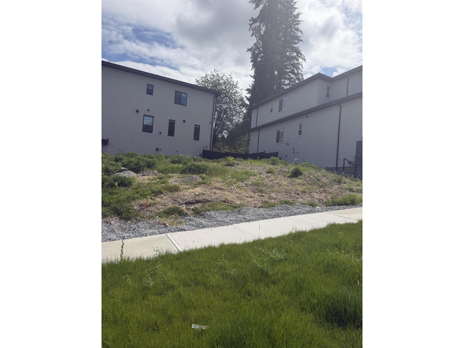 13858 115 Avenue Property Photo 1