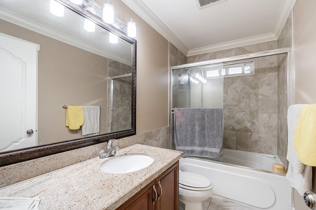 27760 Pullman Avenue Property Photo 24
