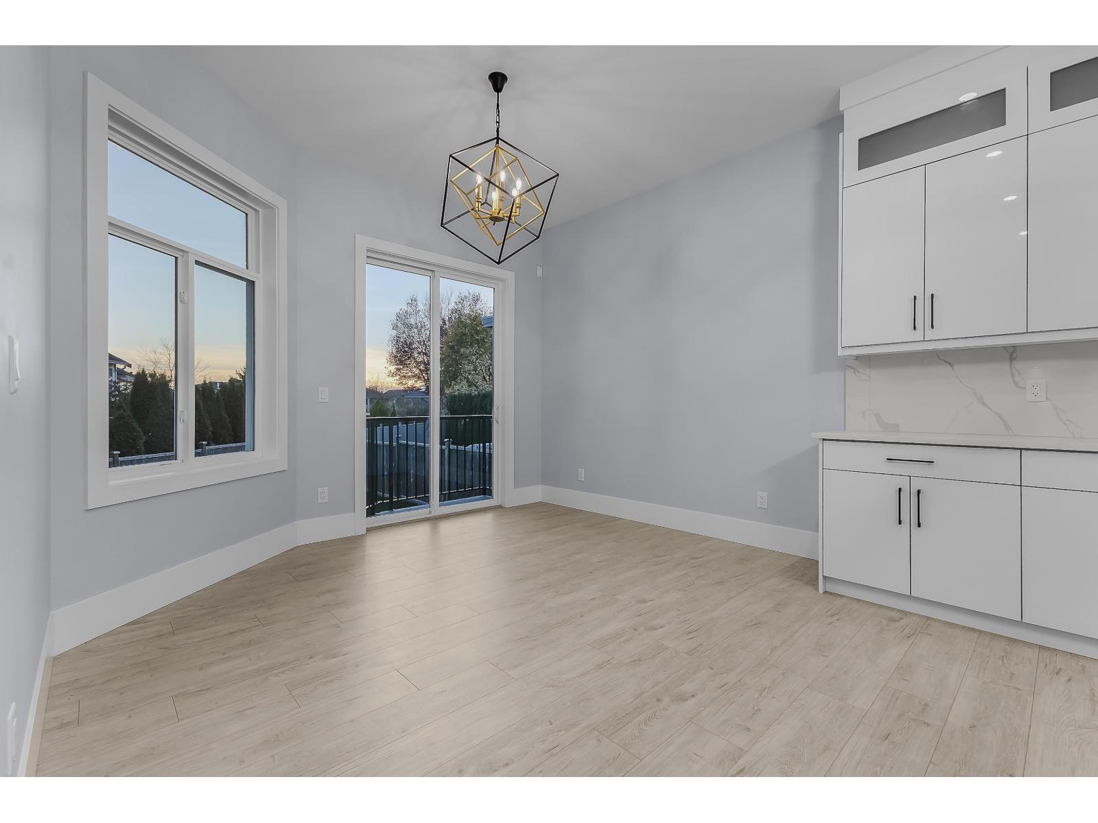18764 62a Avenue Property Photo 18