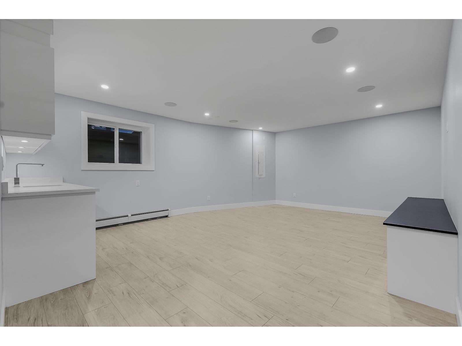 18764 62a Avenue Property Photo 34