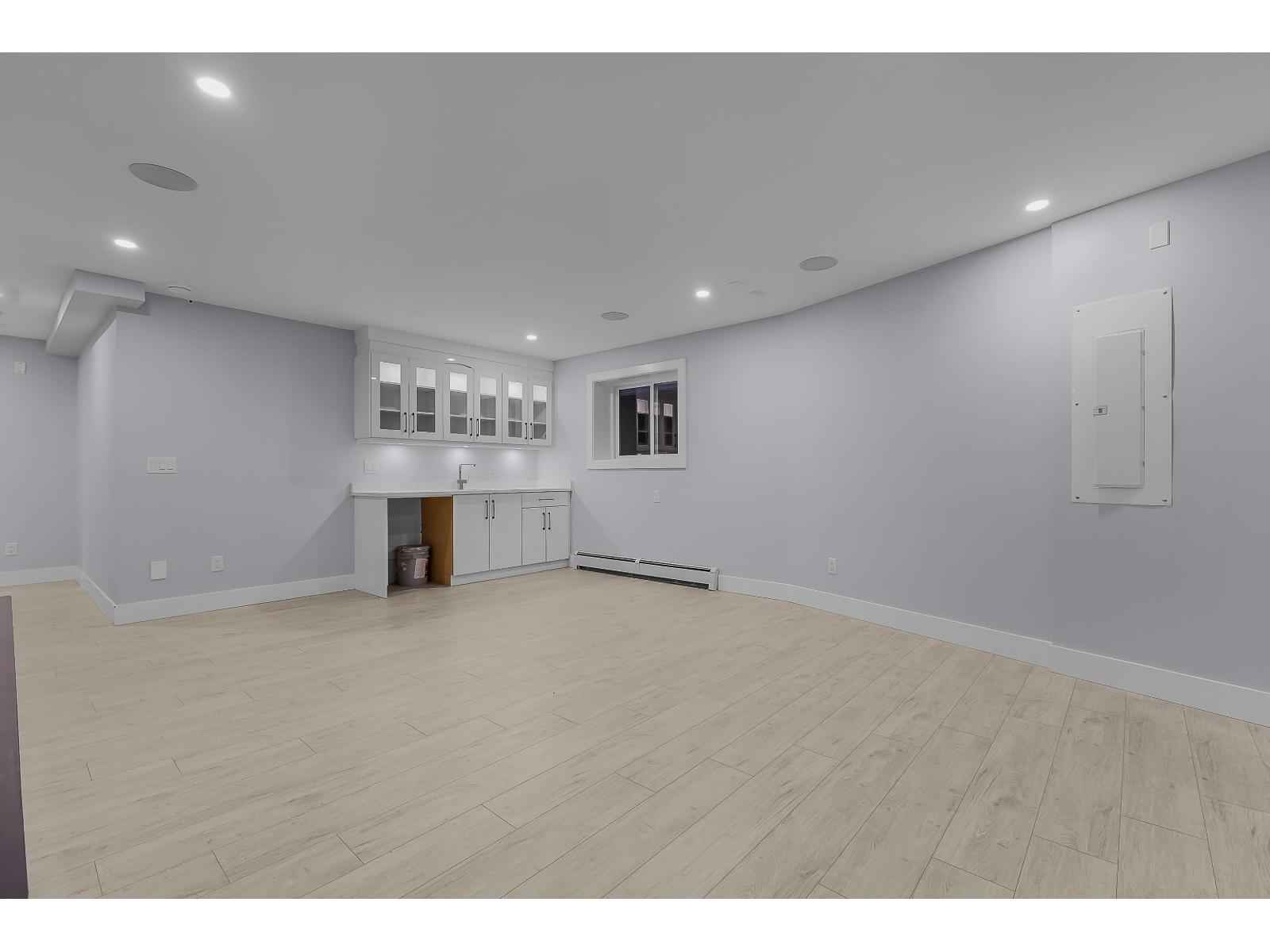 18764 62a Avenue Property Photo 35