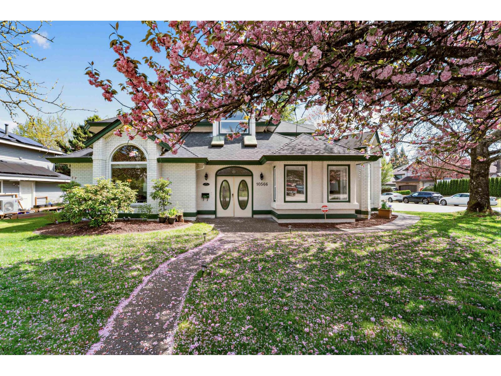 10566 168 STREET Property Photo 1