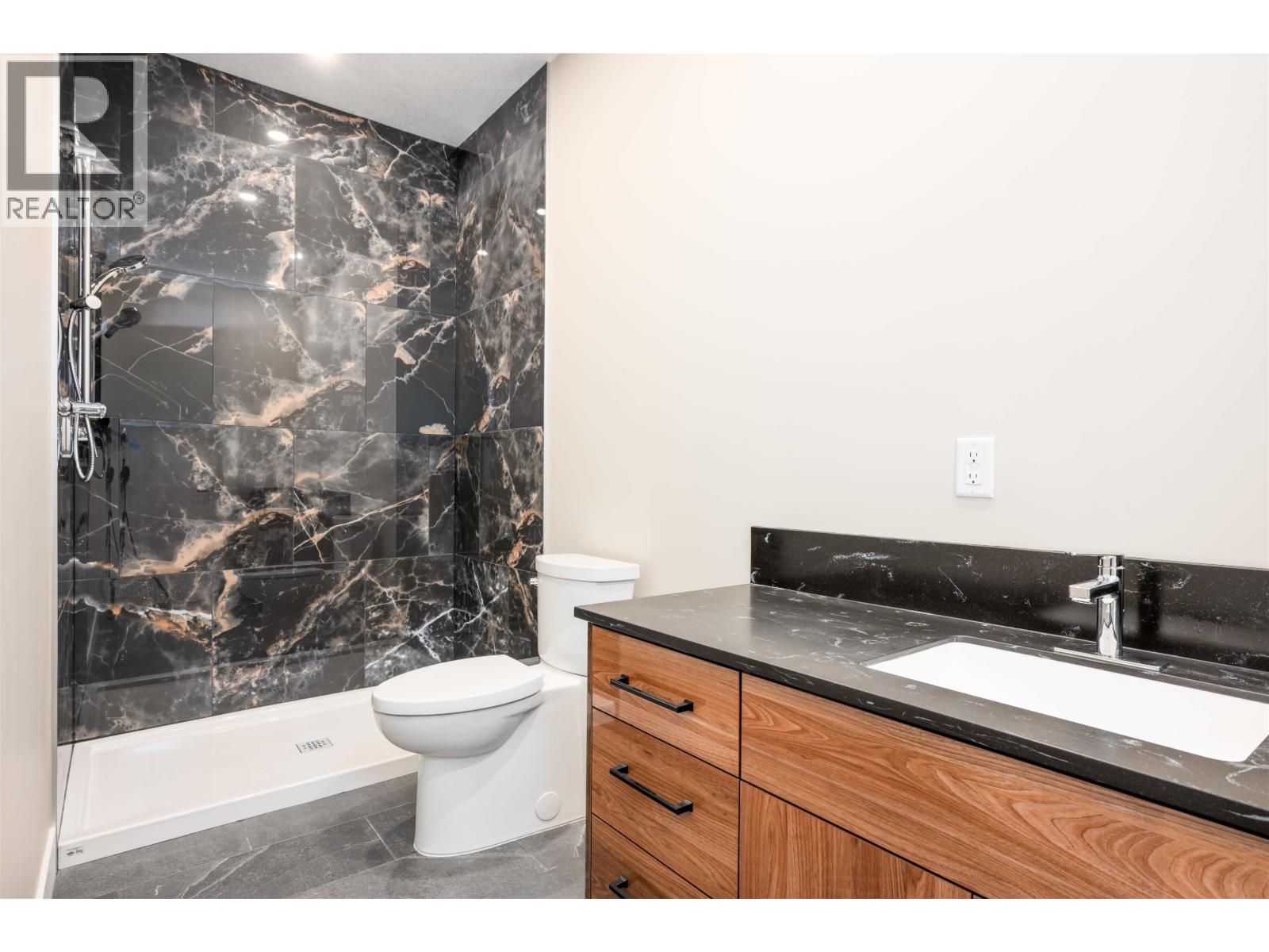117 960 North Nechako Road Property Photo 18