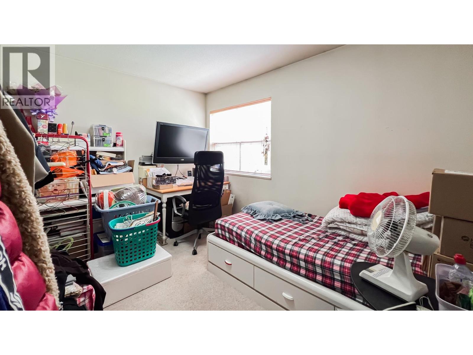 1860 Se Marine Drive Property Photo 10