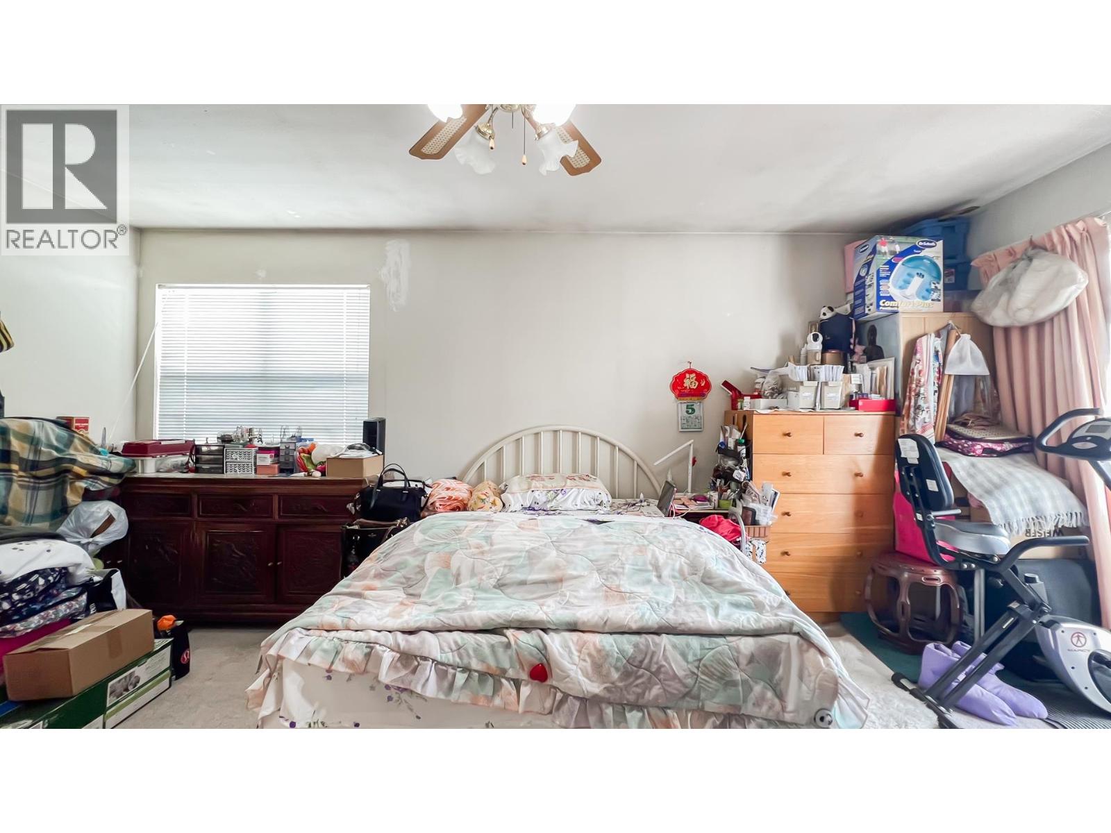 1860 Se Marine Drive Property Photo 11