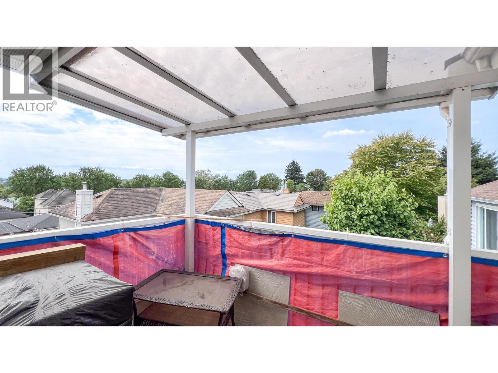 1860 Se Marine Drive Property Photo 19