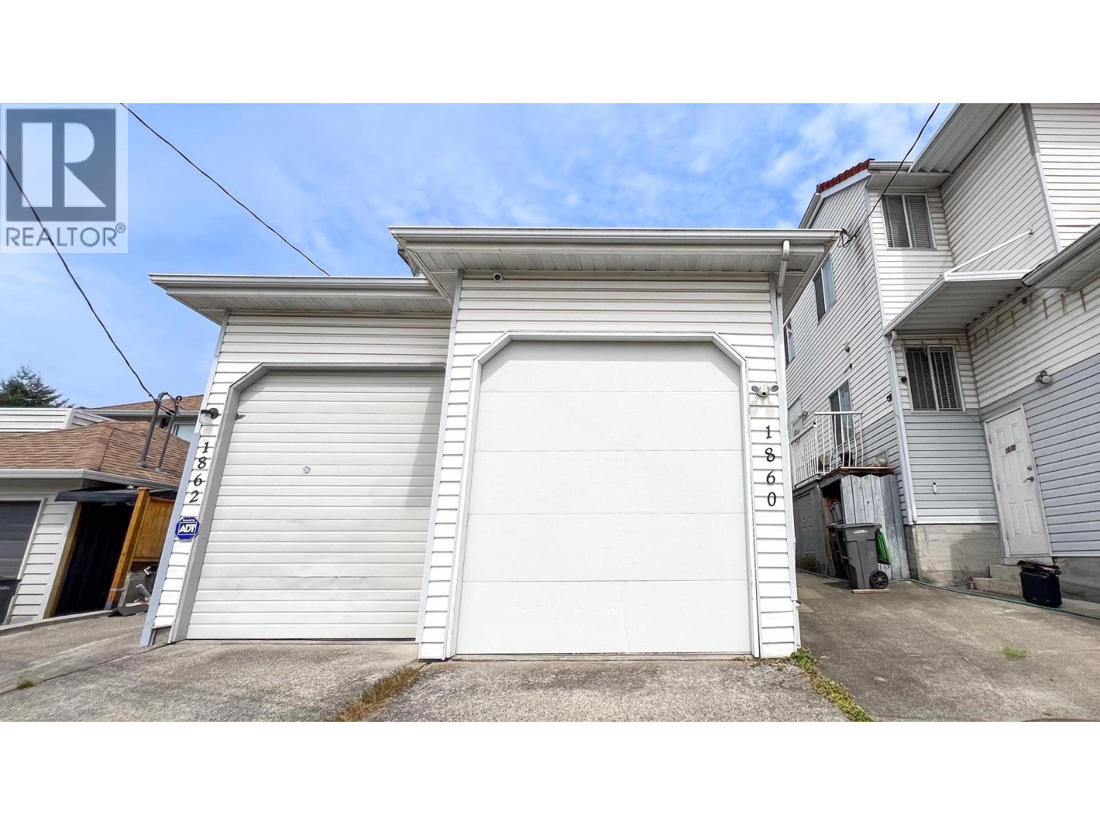 1860 Se Marine Drive Property Photo 28