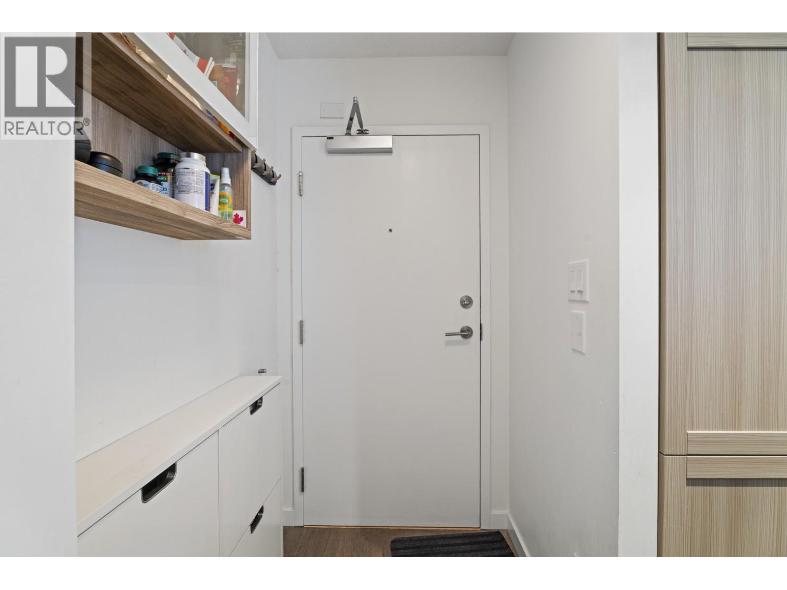 1602 5515 Boundary Road Property Photo 13