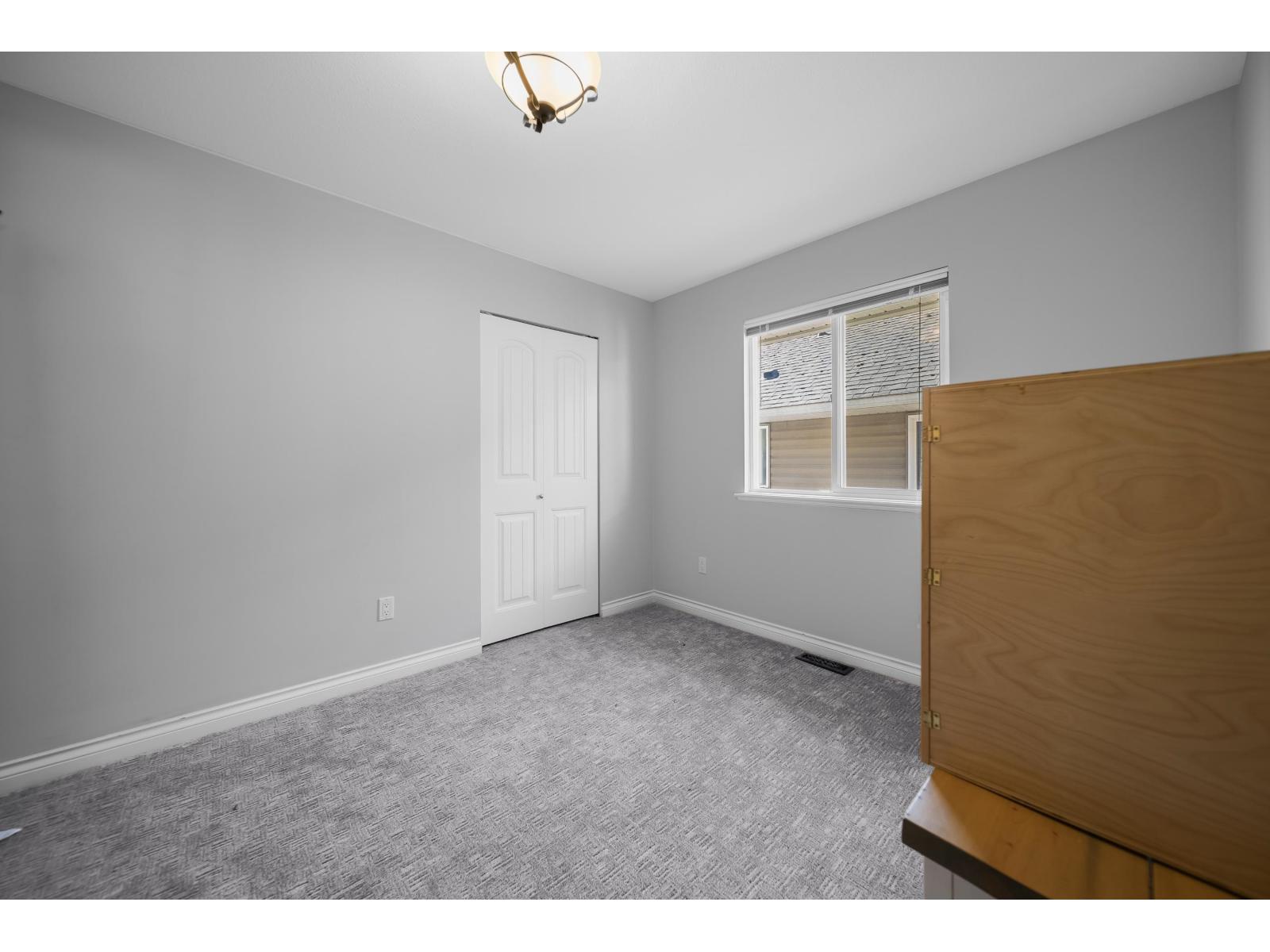 7517 Murray Street Property Photo 17