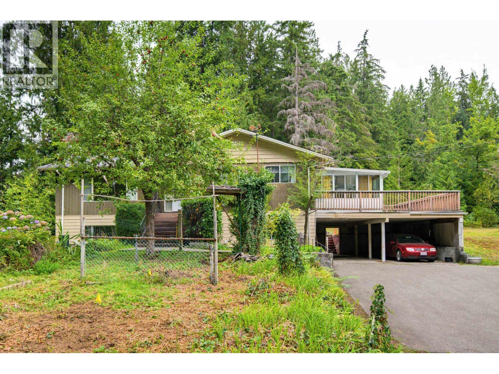 28595 Dewdney Trunk Road Property Photo 1