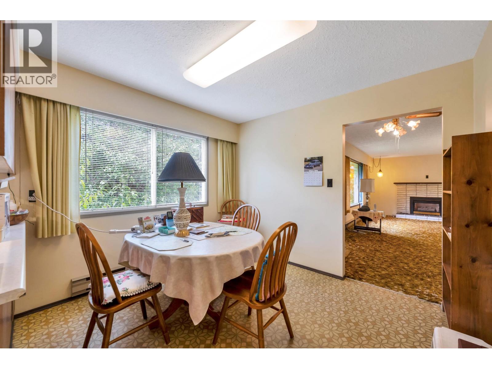 28595 Dewdney Trunk Road Property Photo 11