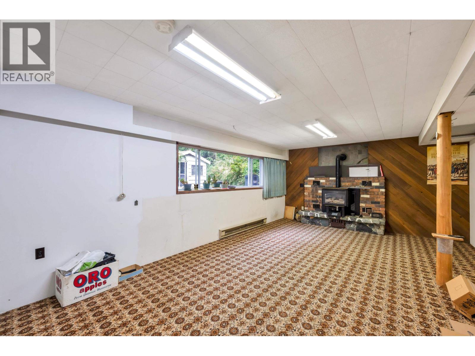 28595 Dewdney Trunk Road Property Photo 20