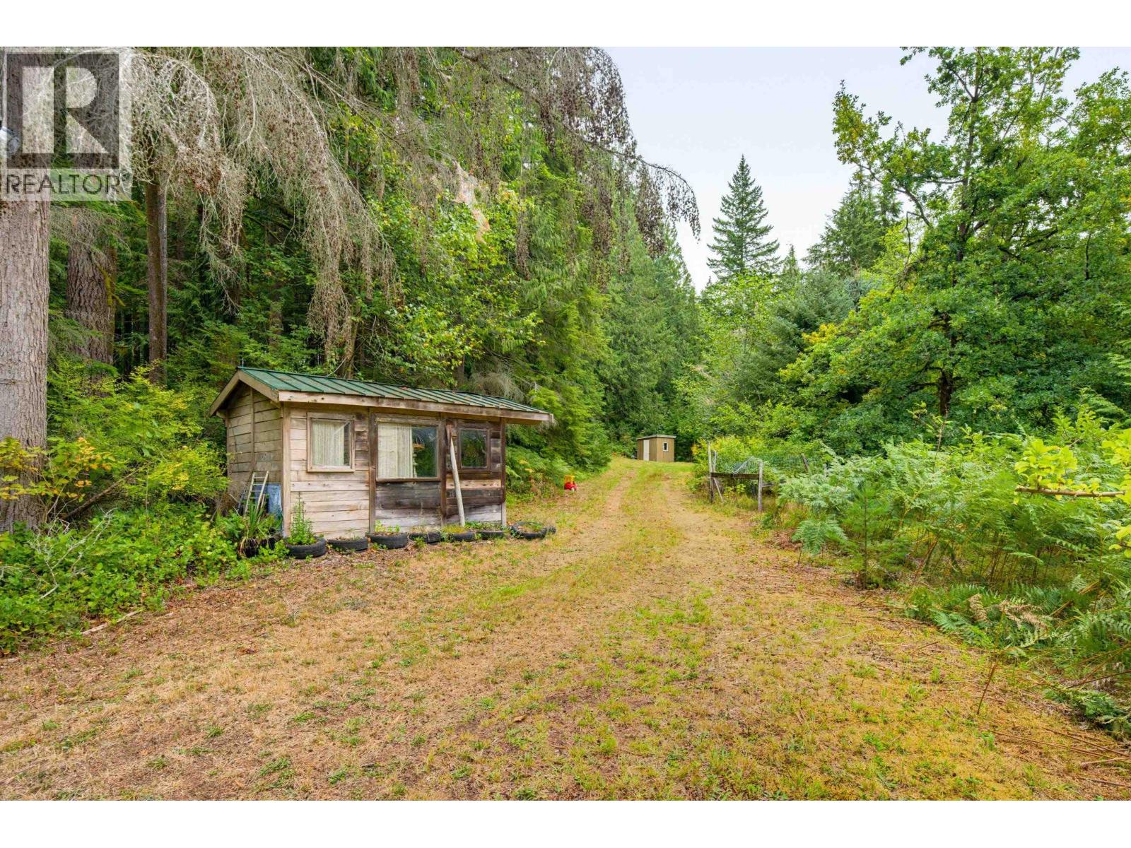 28595 Dewdney Trunk Road Property Photo 37