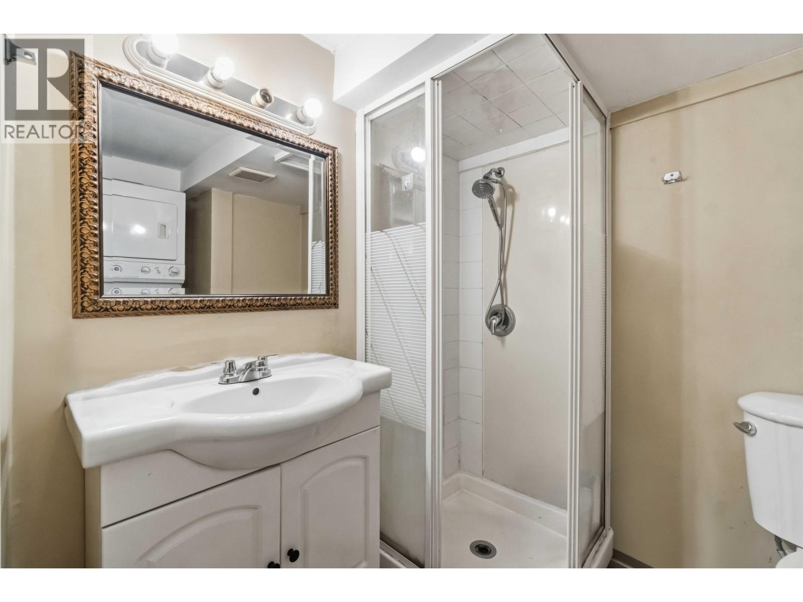 6389 Fremlin Street Property Photo 21