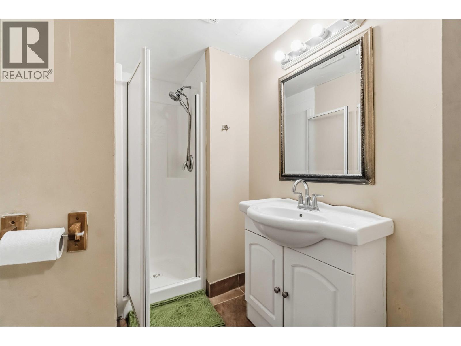 6389 Fremlin Street Property Photo 26