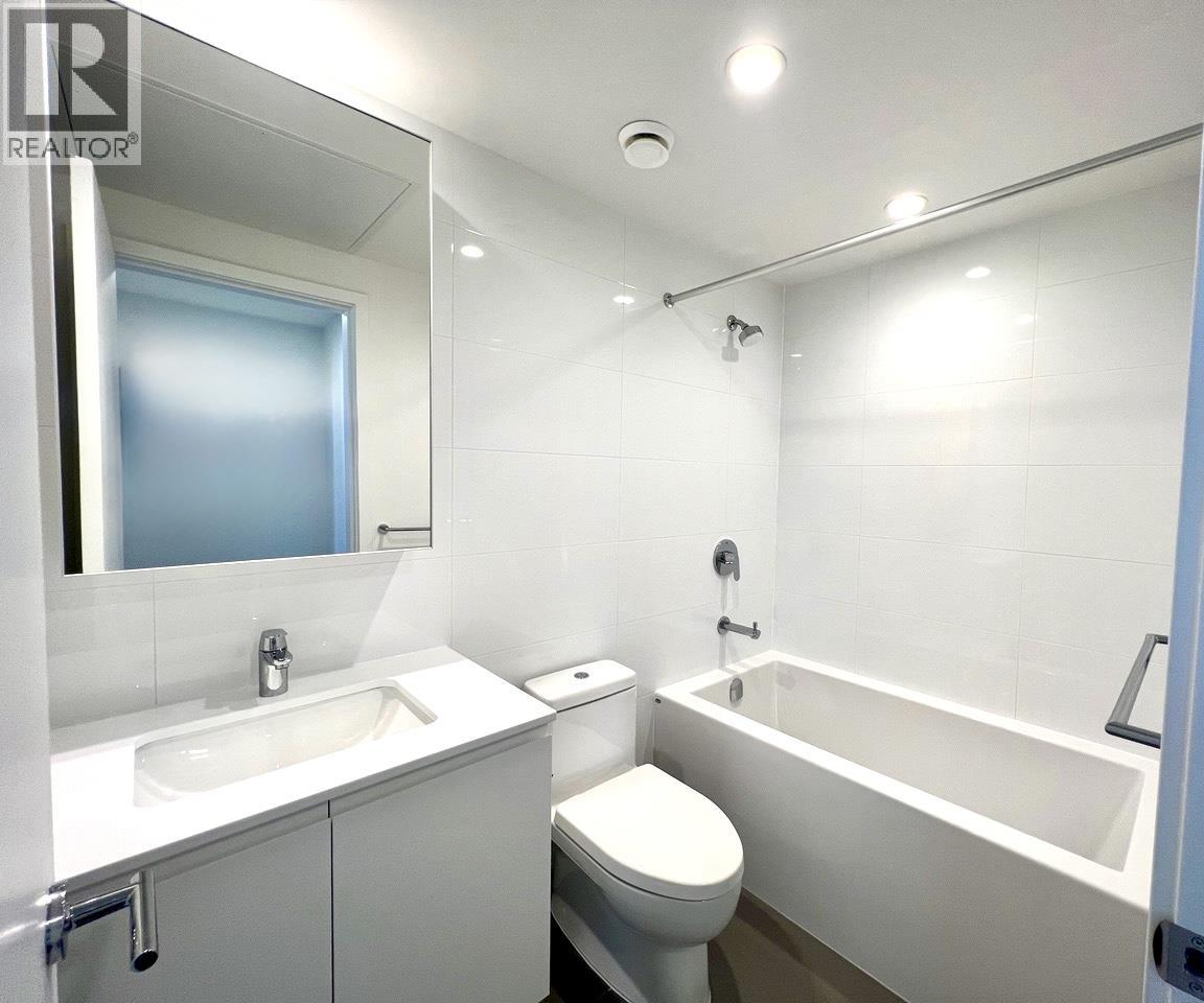 2510 3833 Evergreen Place Property Photo 10