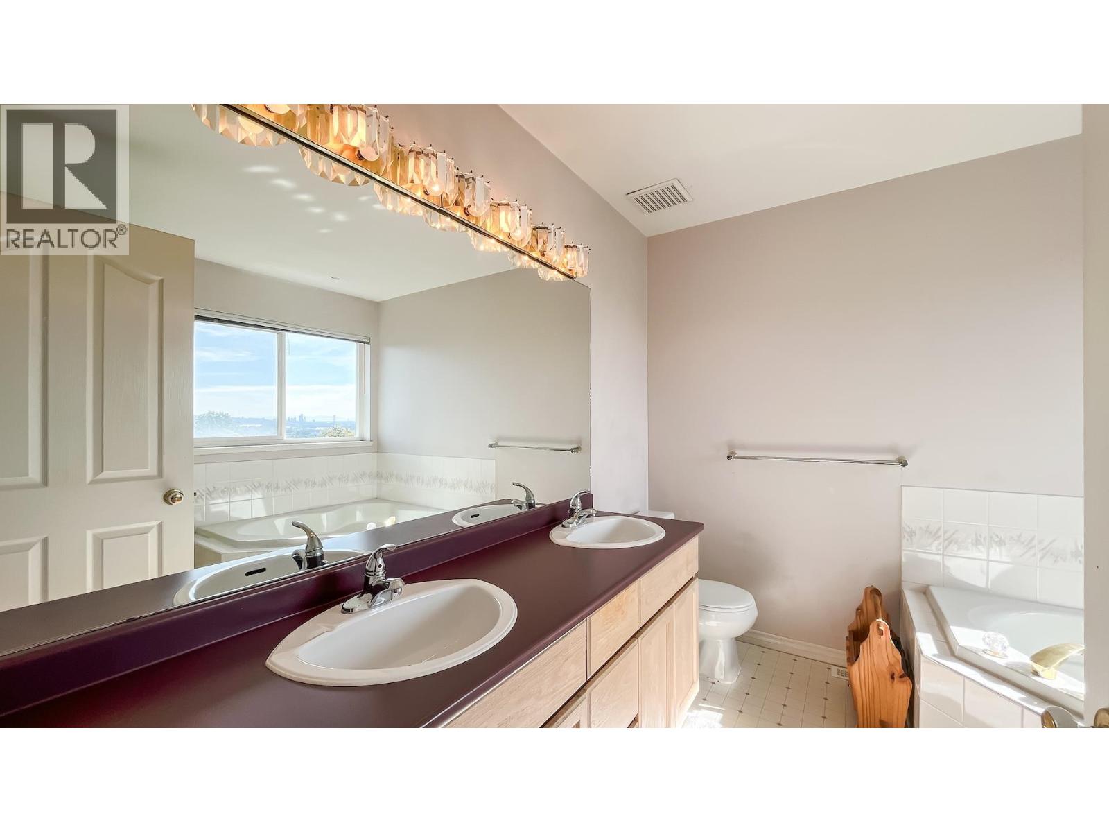 1161 Coutts Way Property Photo 20