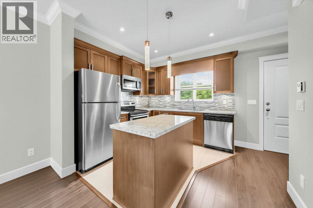 203a 7159 Stride Avenue Property Photo 4