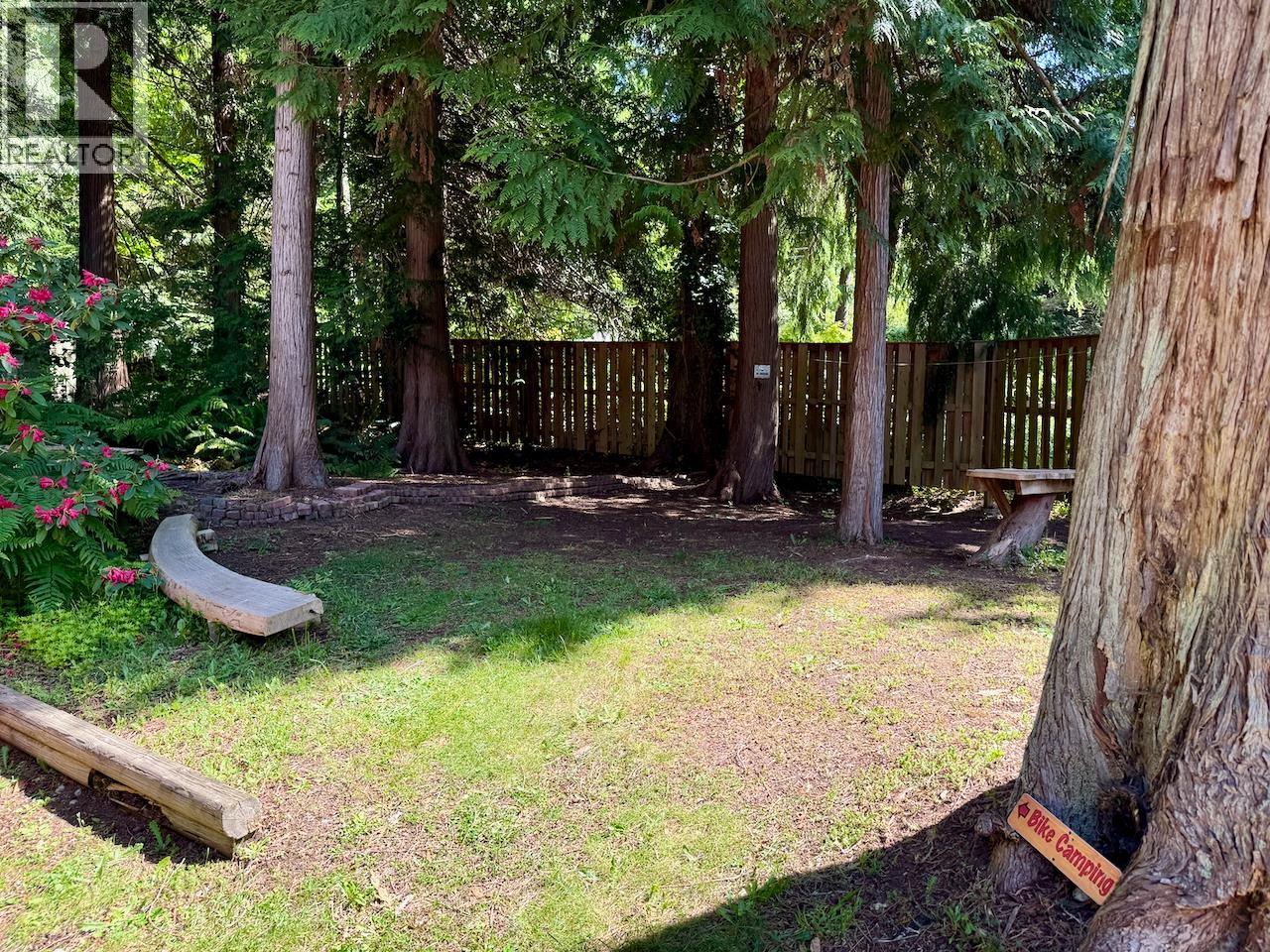 1261 Roberts Creek Road Property Photo 32