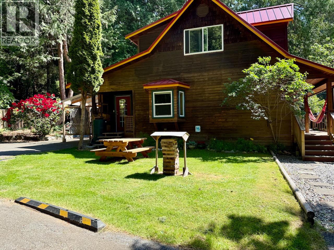 1261 Roberts Creek Road Property Photo 36