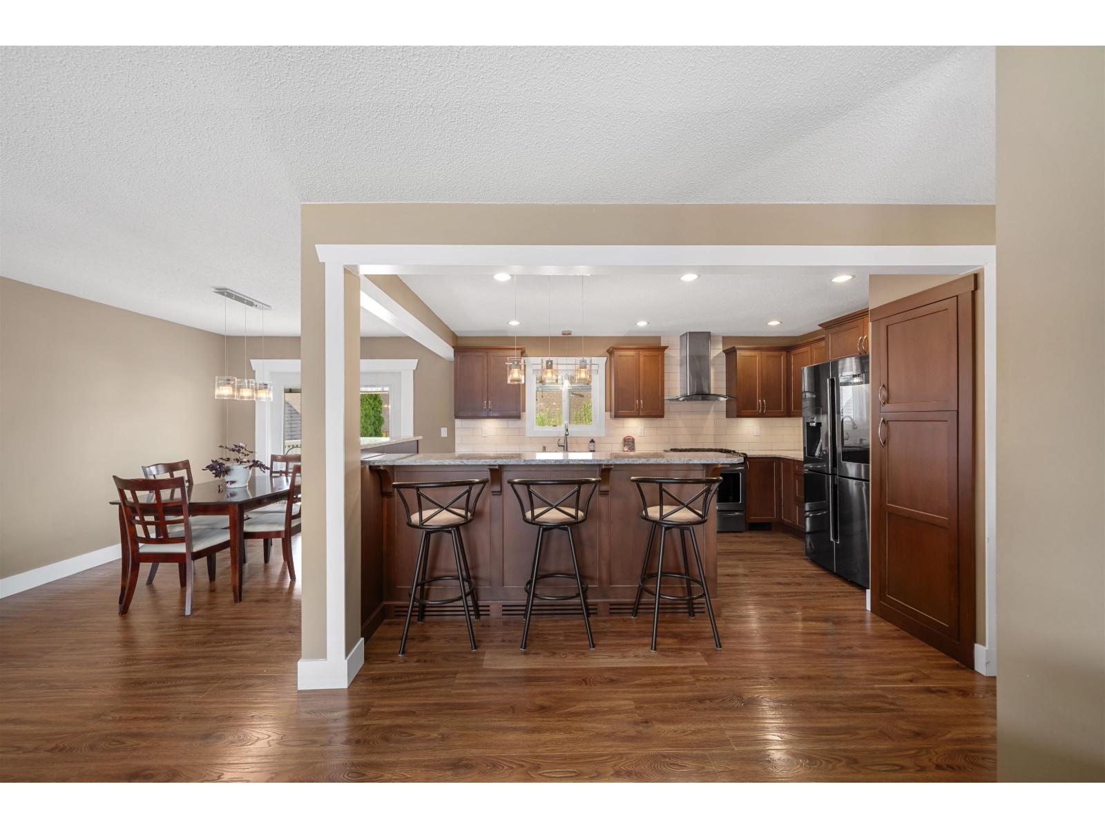 6235 Dundee Place Property Photo 4