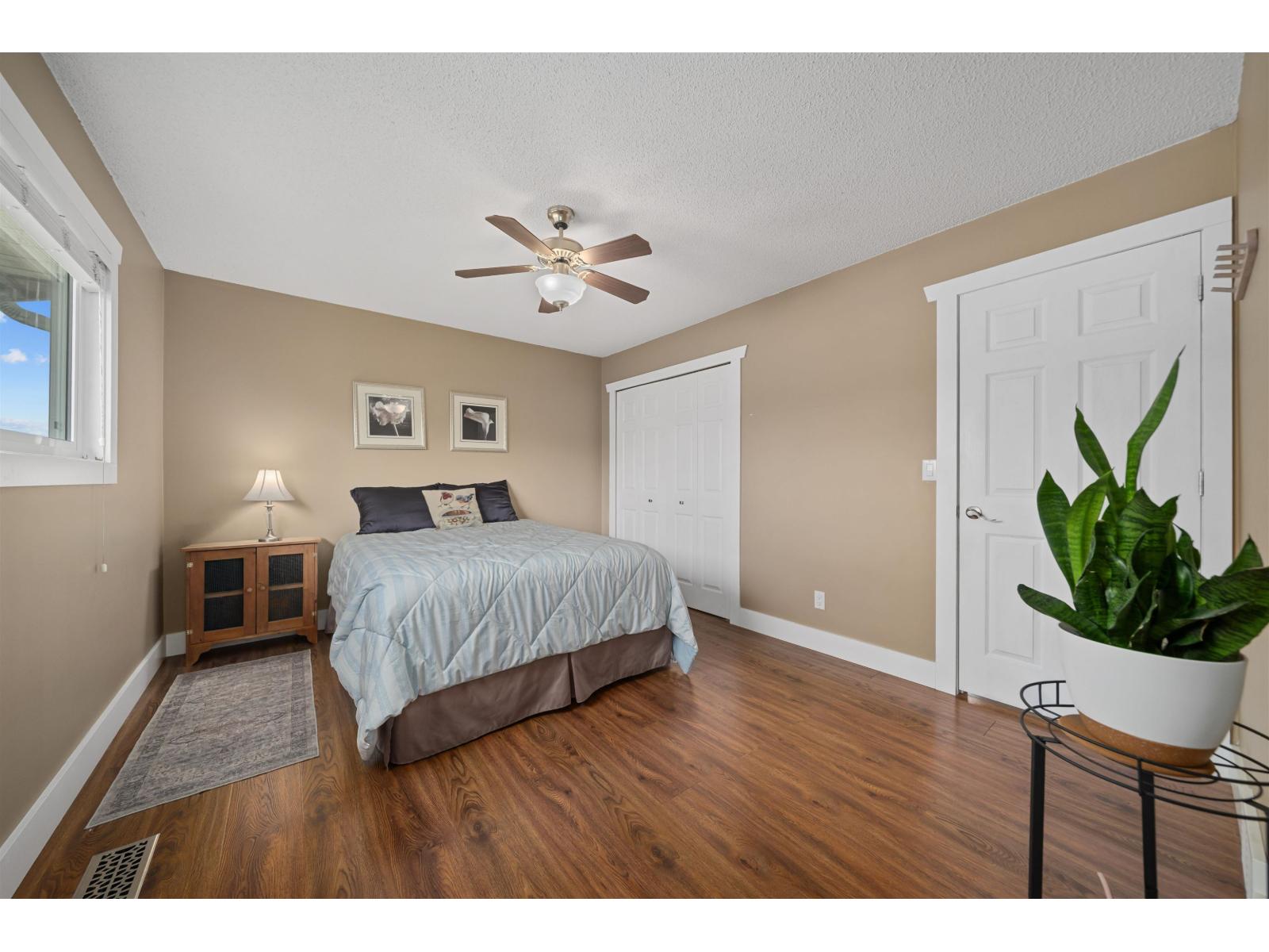6235 Dundee Place Property Photo 14