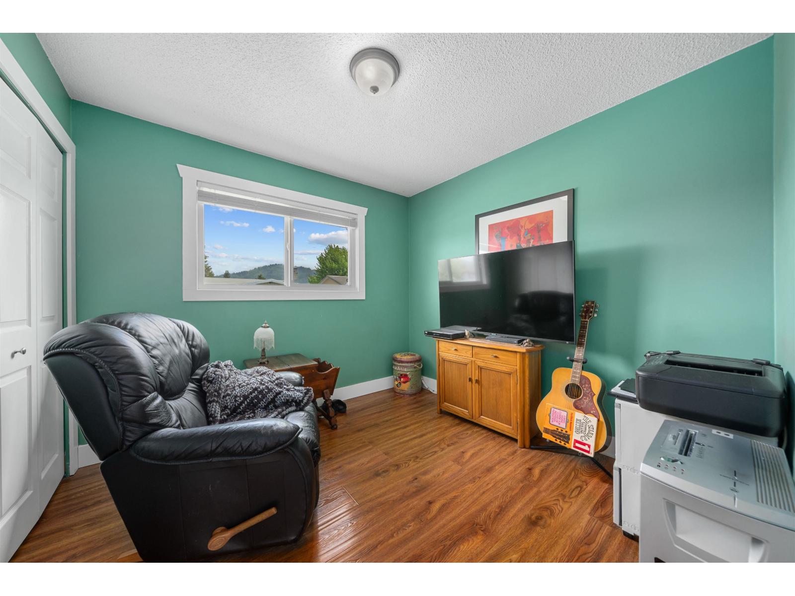 6235 Dundee Place Property Photo 17