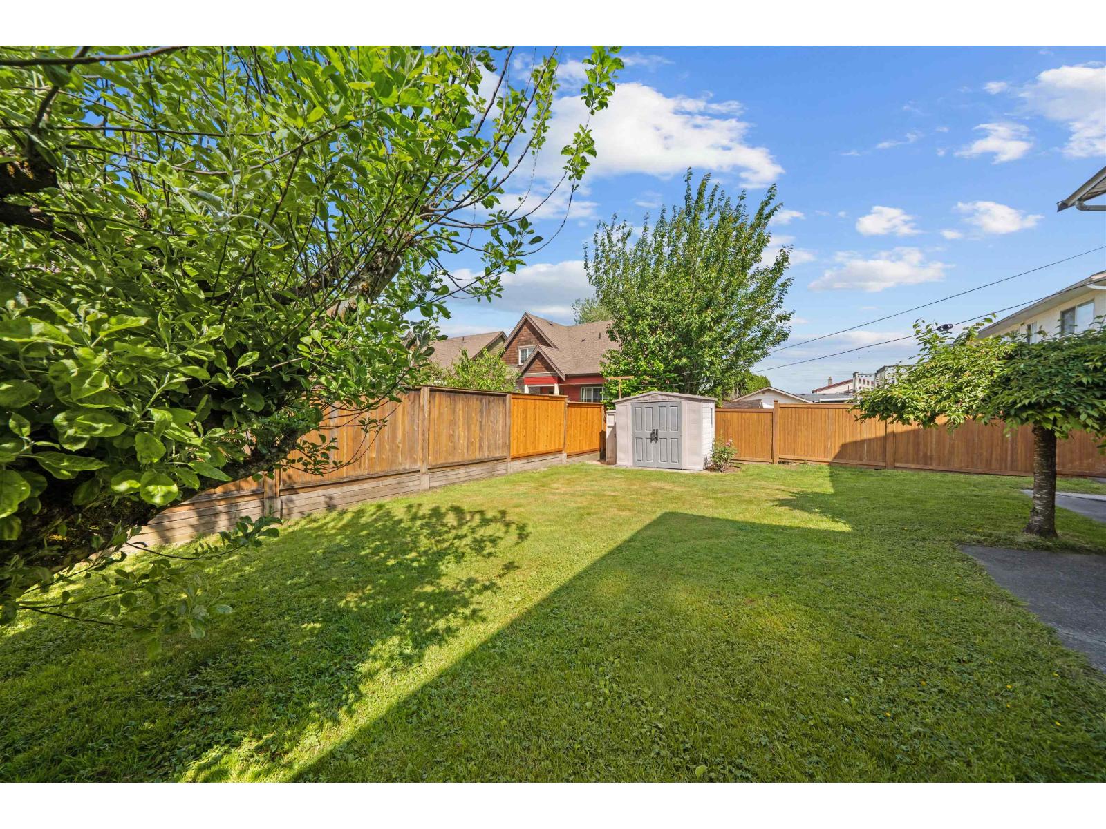6235 Dundee Place Property Photo 30