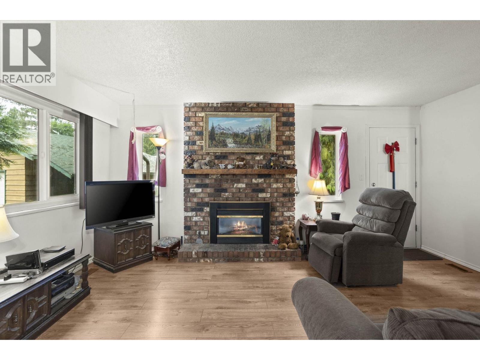 11750 Fraserview Street Property Photo 9