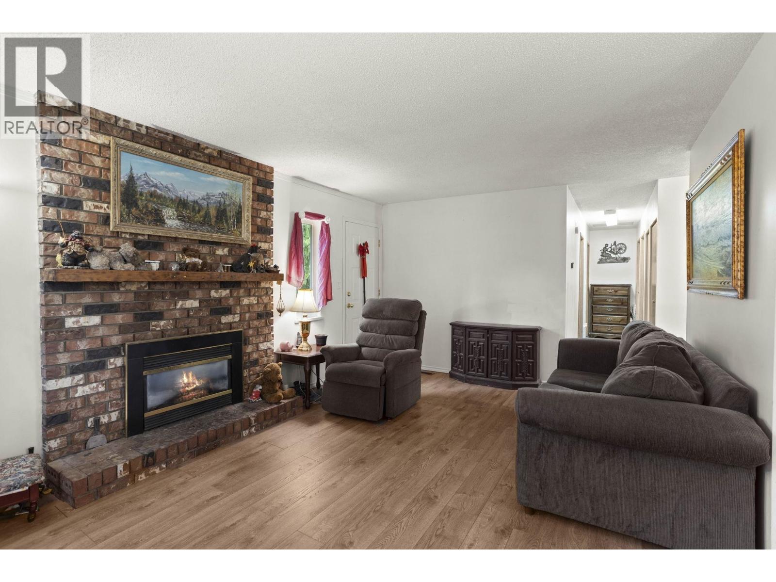 11750 Fraserview Street Property Photo 10