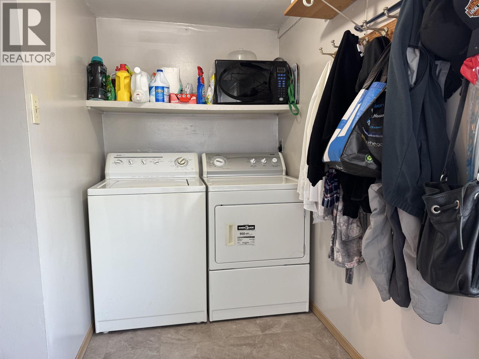 1649 Grant Street Property Photo 8