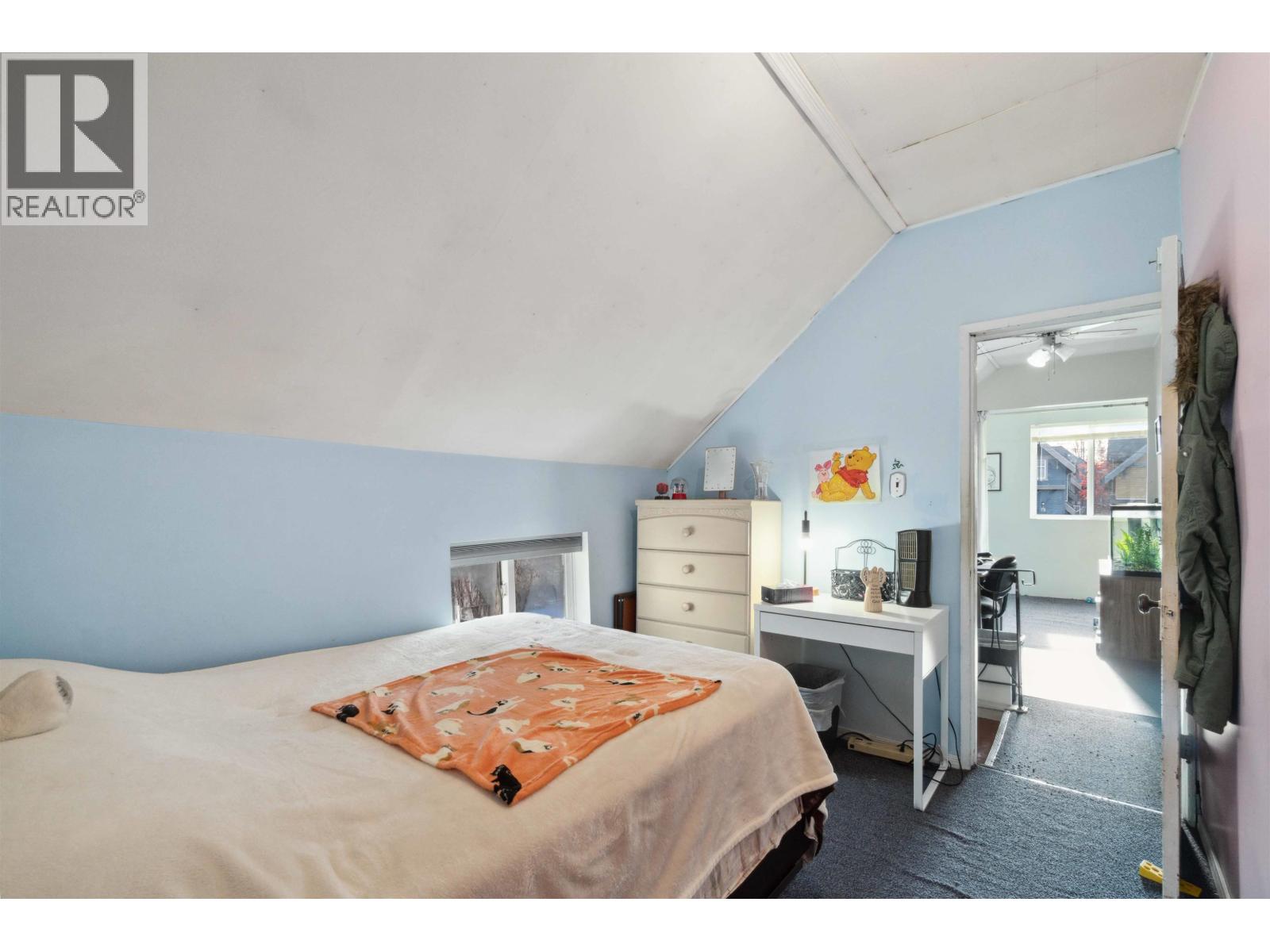 1649 Grant Street Property Photo 13