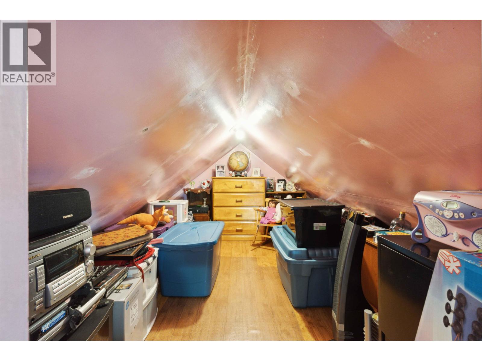 1649 Grant Street Property Photo 14