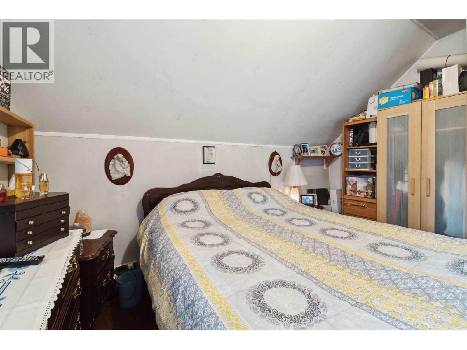 1649 Grant Street Property Photo 18