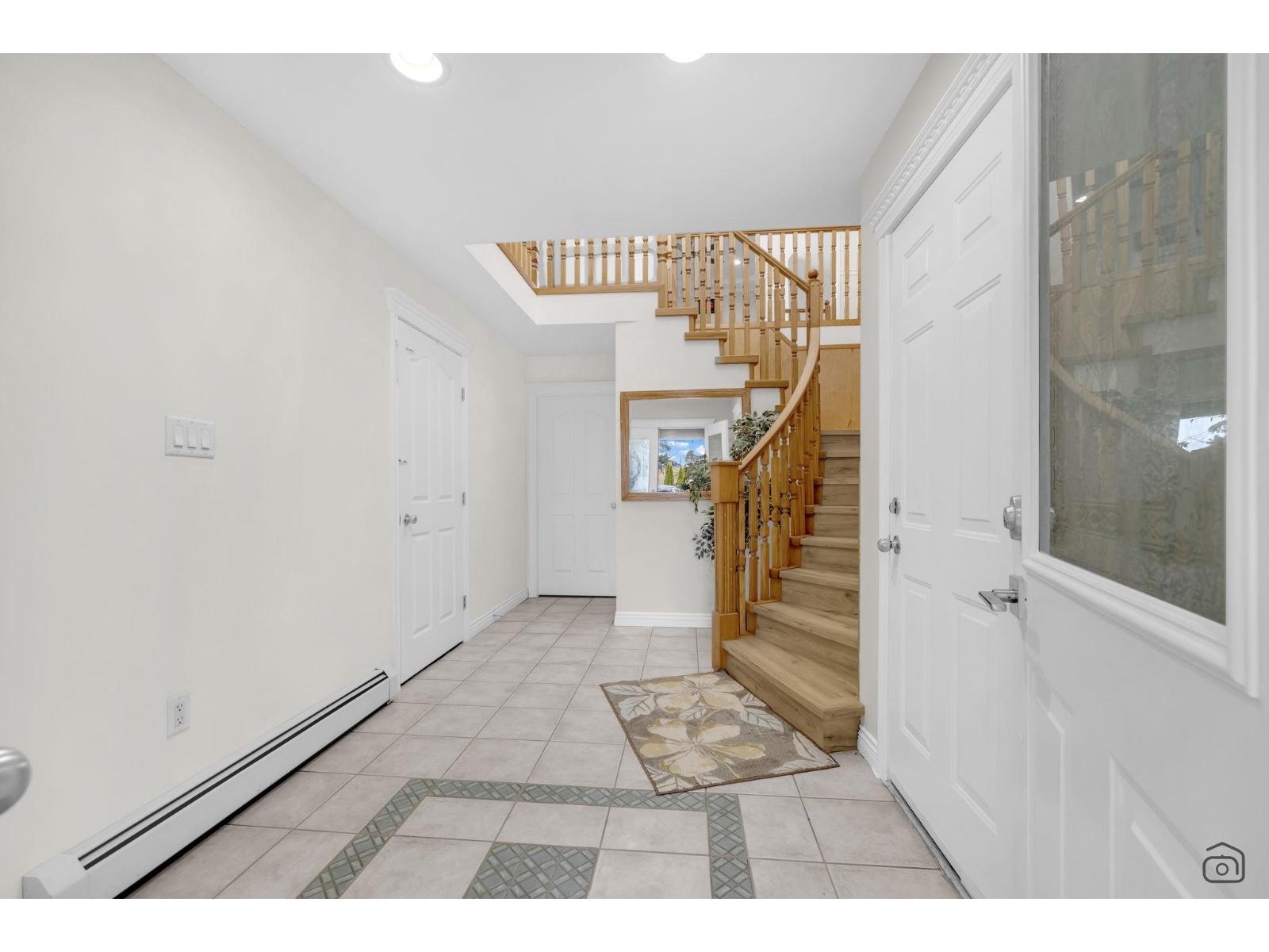 7480 Lee Street Property Photo 4