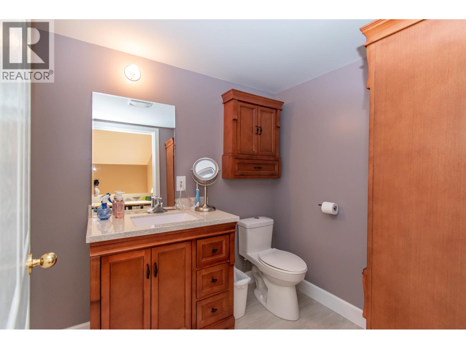 8020 Hislop Road Property Photo 23