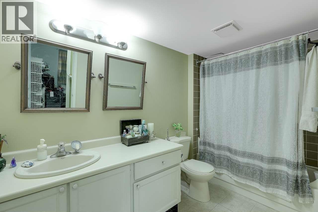 143 8500 Ackroyd Road Property Photo 10