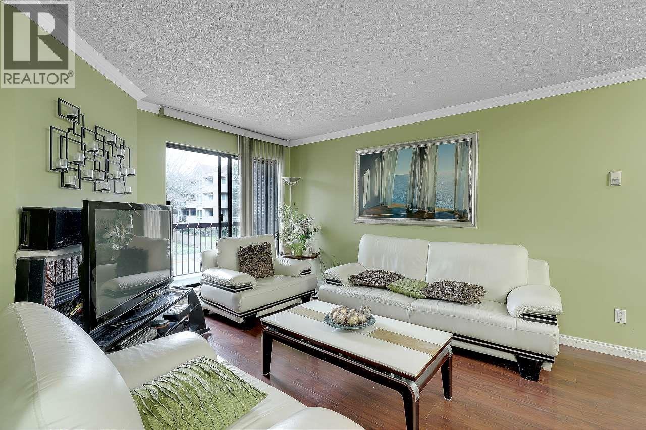 143 8500 Ackroyd Road Property Photo 11