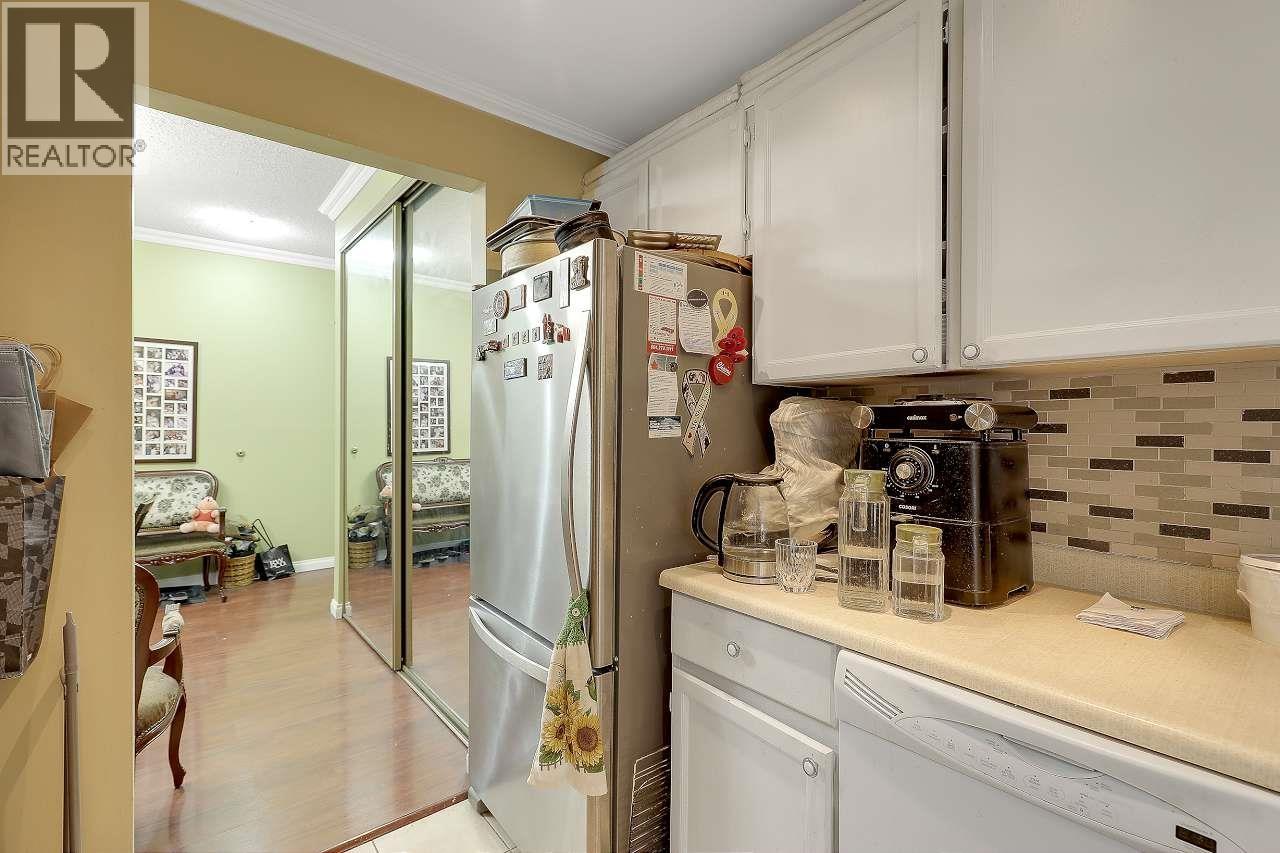 143 8500 Ackroyd Road Property Photo 19