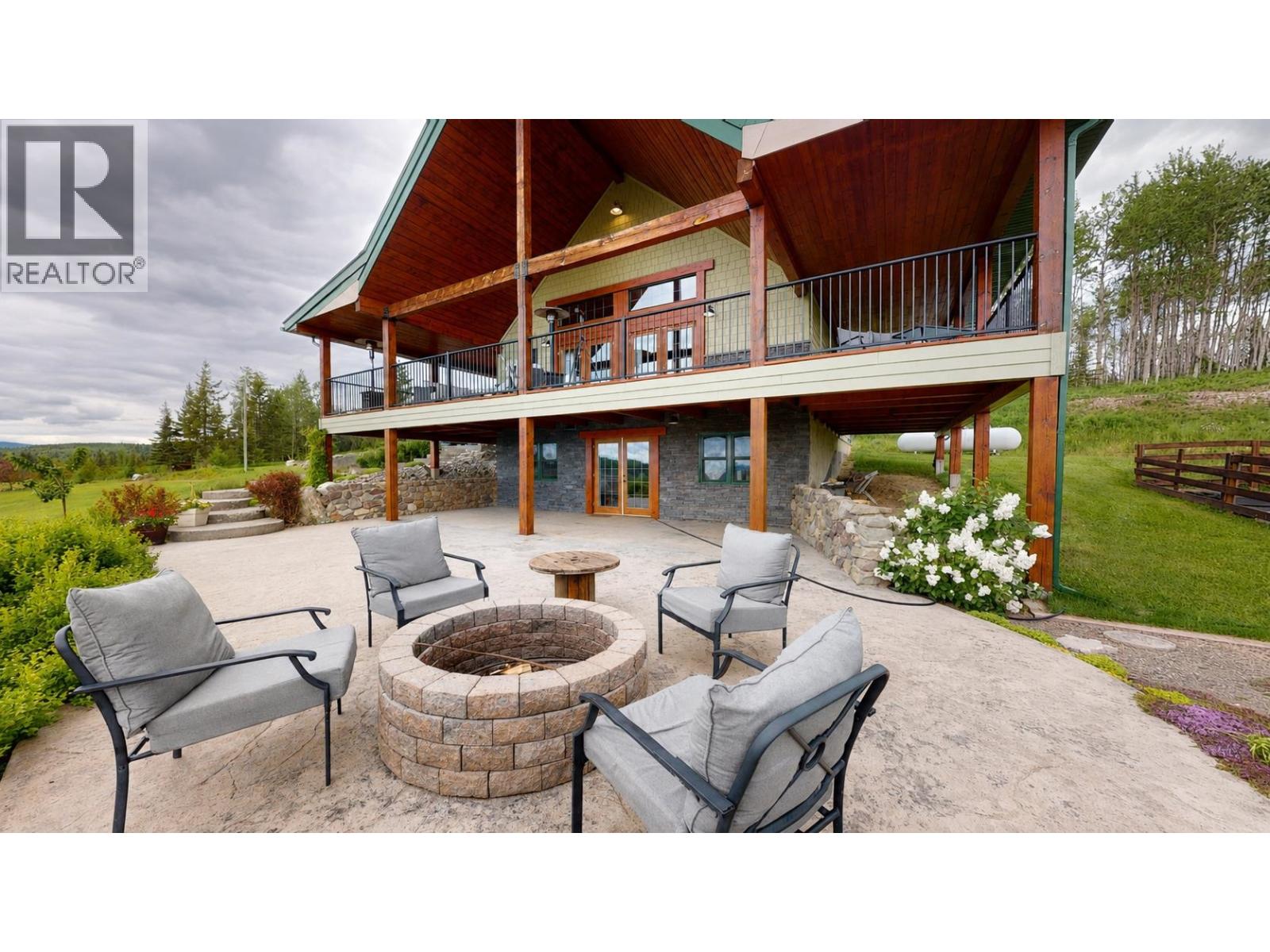 15976 Jarman Road Property Photo 4