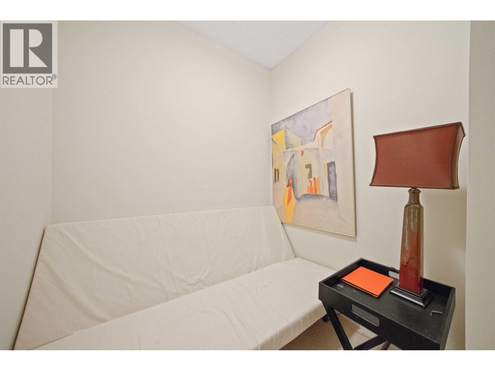 2001 821 Cambie Street Property Photo 16