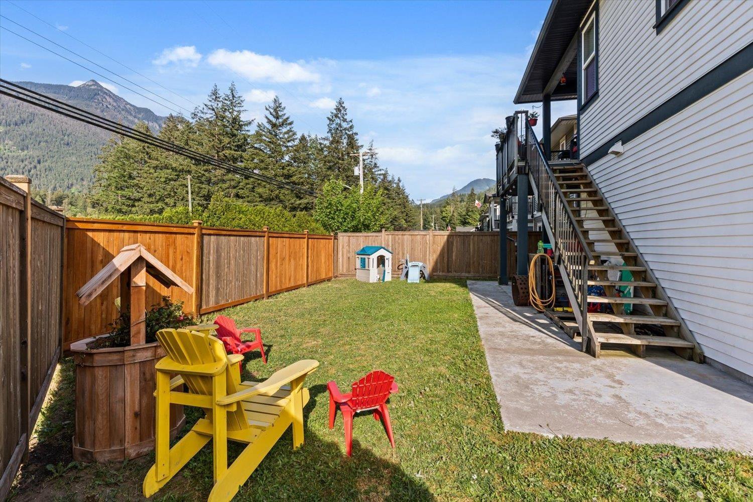65511 Skylark Lane Property Photo 33