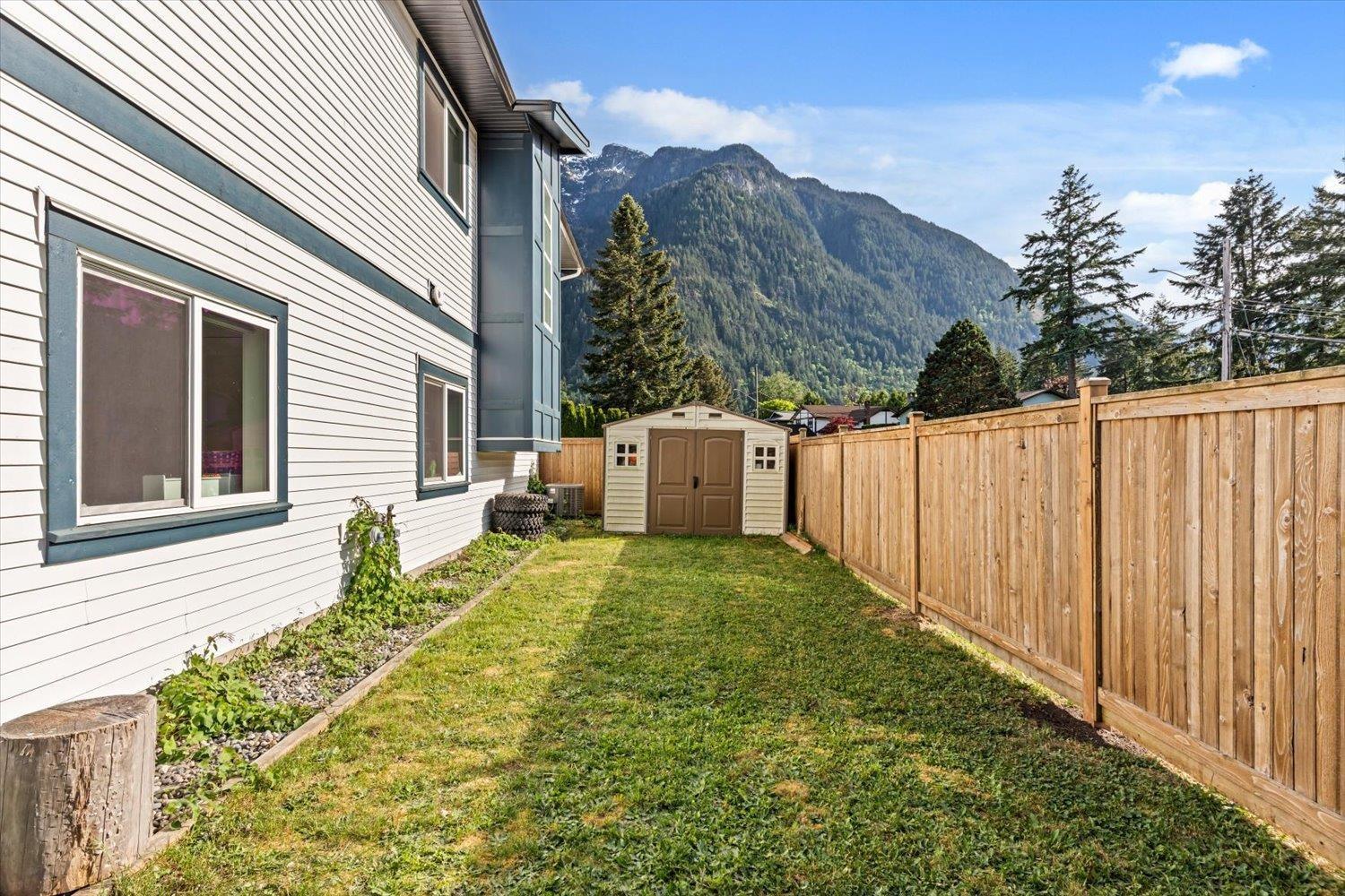 65511 Skylark Lane Property Photo 34