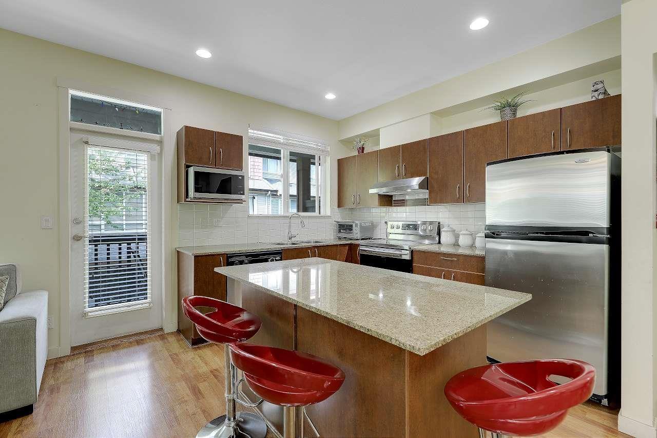 55 16789 60 Avenue Property Photo 10