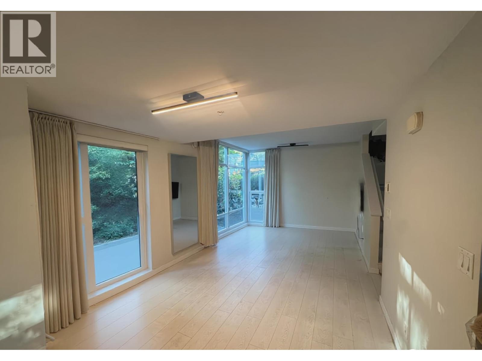 6515 Nelson Avenue Property Photo 10