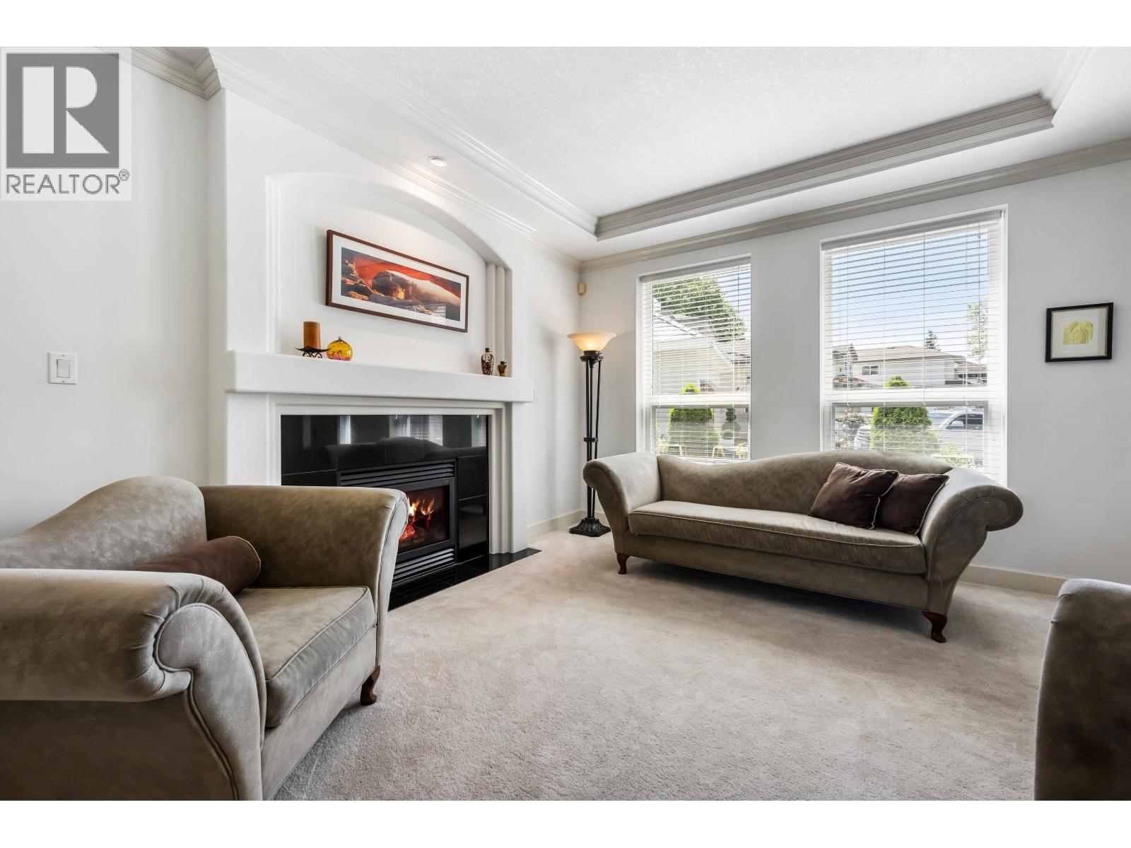10615 238 Street Property Photo 6