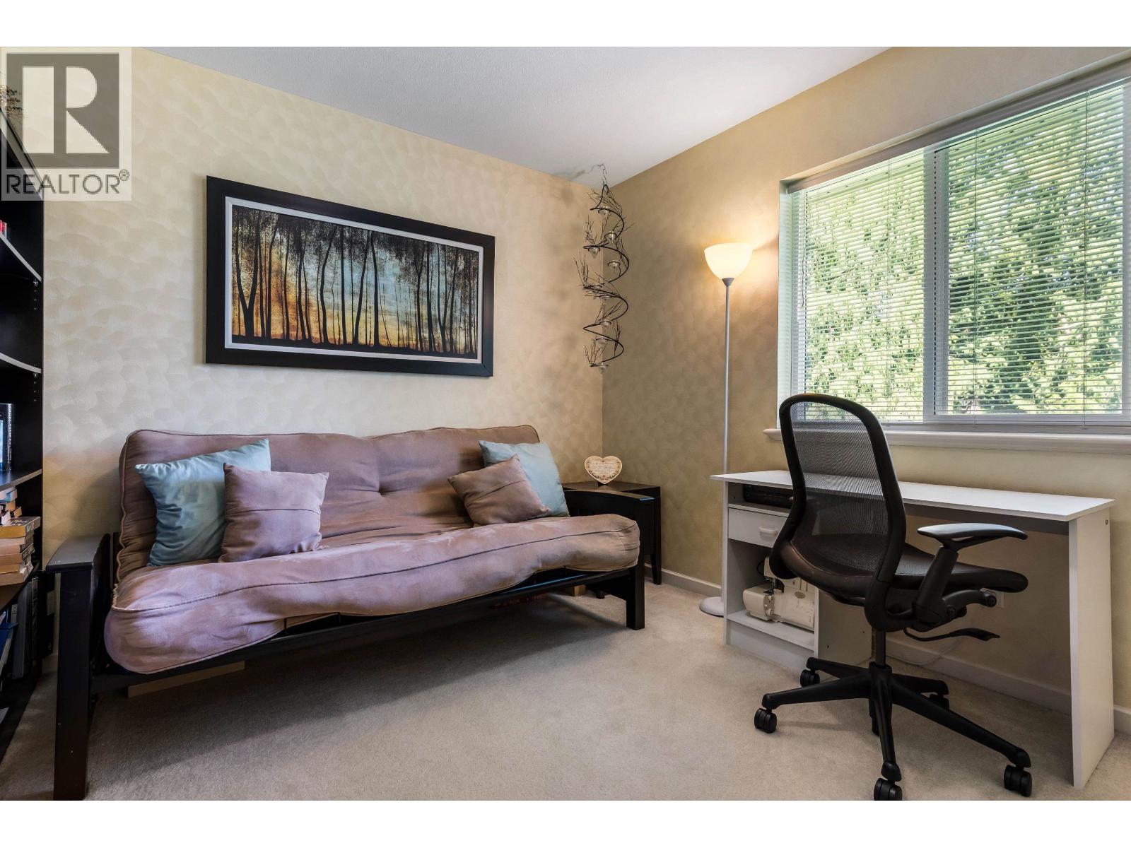 10615 238 Street Property Photo 24